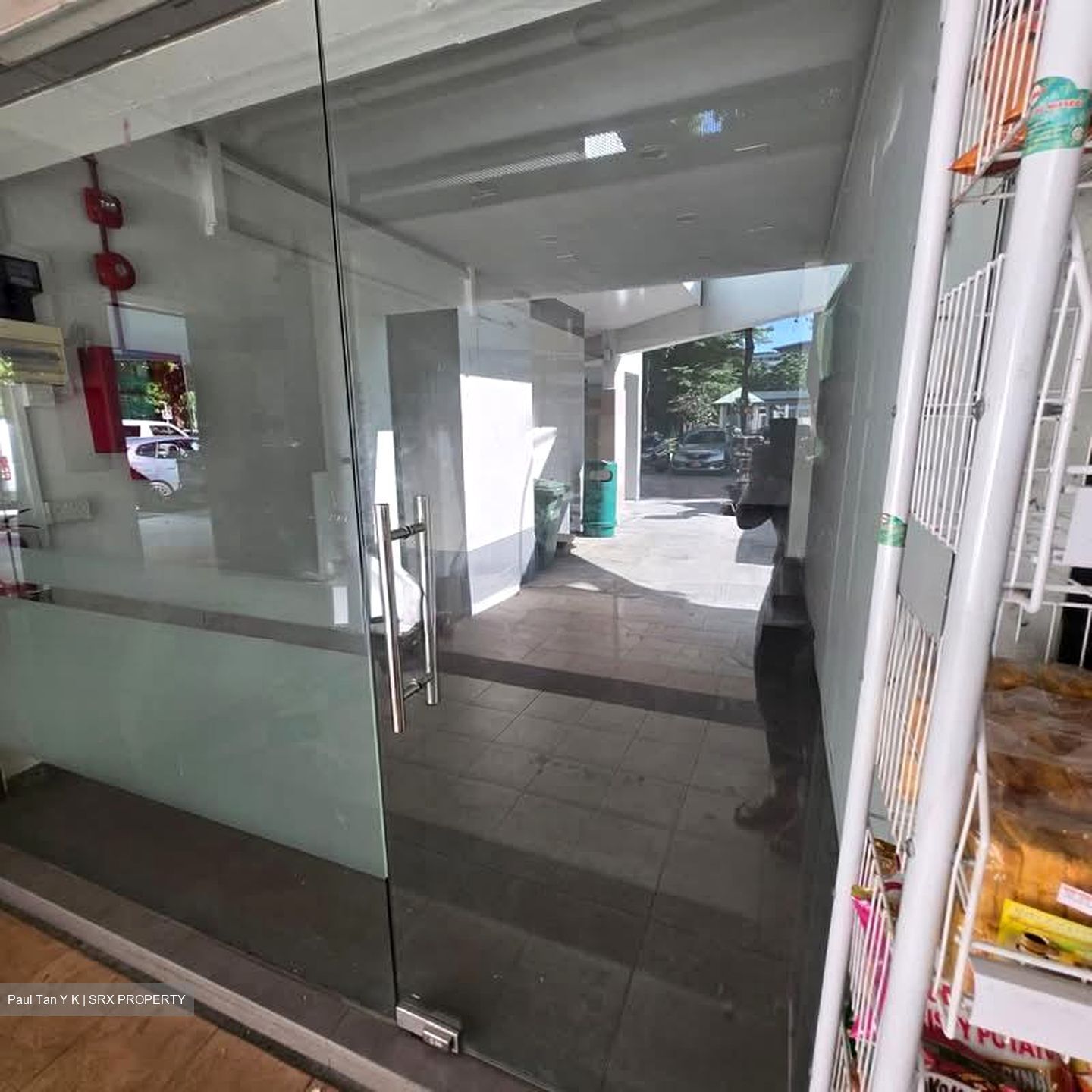 Ang Mo Kio Avenue 1 (D20), Shop House #568715921